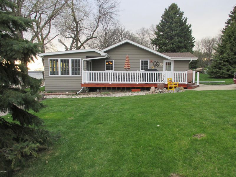 78953 Lovgren Woodshore Rd, Ortonville, MN 56278
