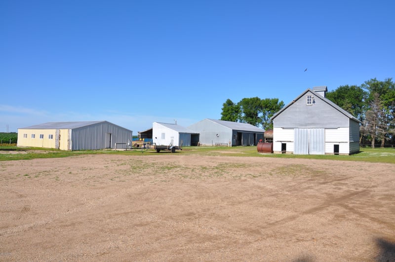 84837 380th Ave, Okabena, MN 56161