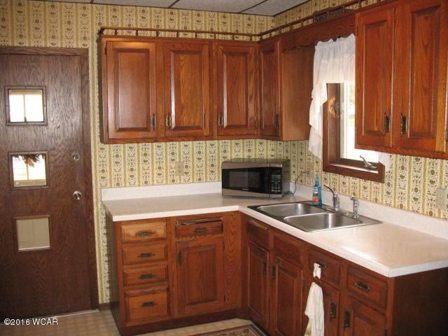 325 W Lincoln St, Springfield, MN 56087