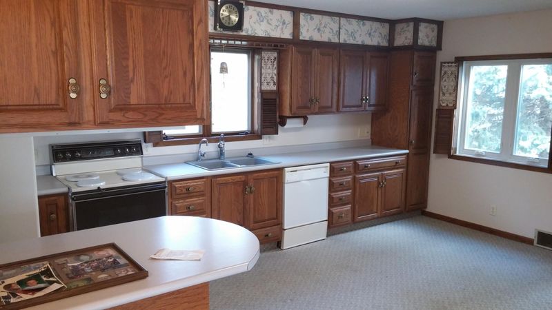 2848 201st St, Walnut Grove, MN 56180