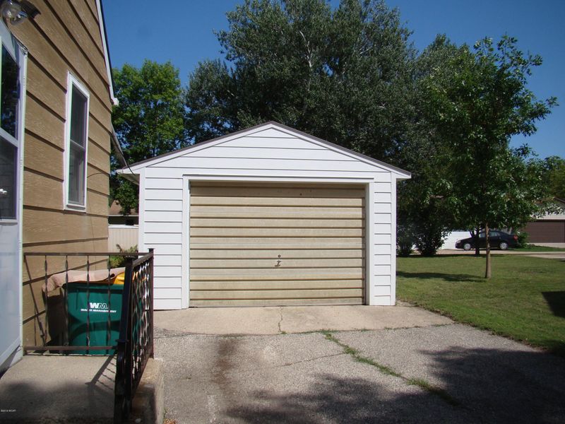 712 Cliff St, Ortonville, MN 56278