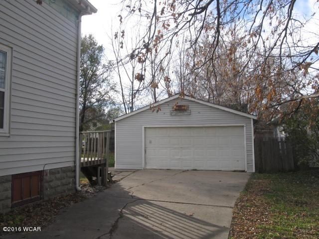 614 3 St SW, Willmar, MN 56201
