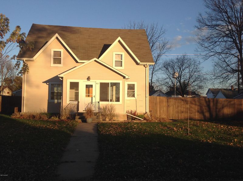 422 3rd, Graceville, MN 56240