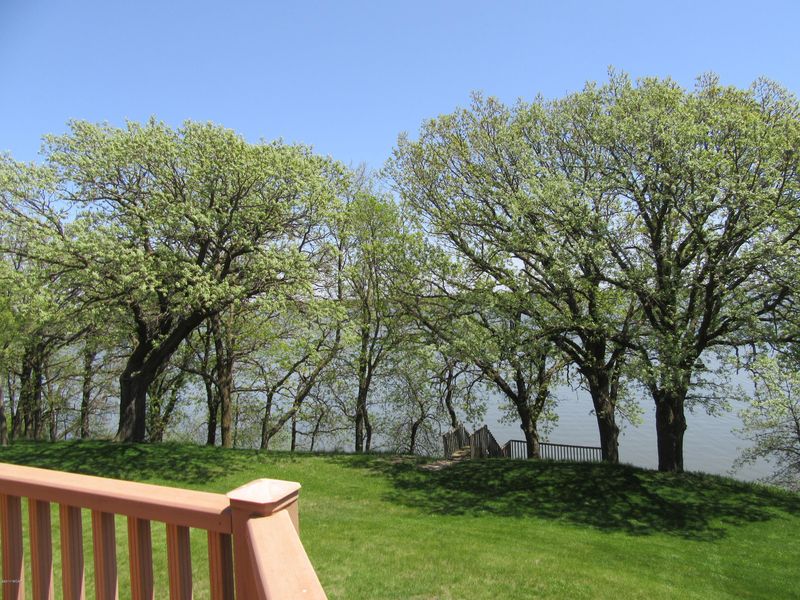 62 Pleasant View Rd, Slayton, MN 56172
