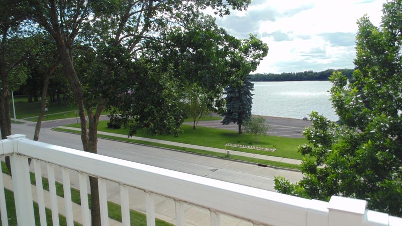 101 Albion Ave #305, Fairmont, MN 56031
