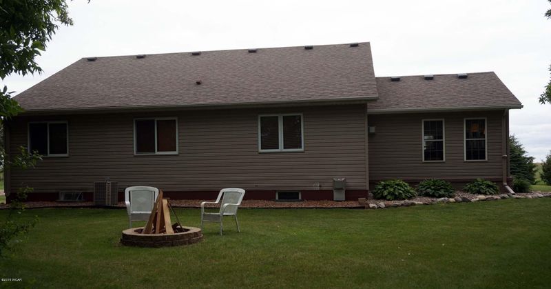 38225 190th St, Cyrus, MN 56323