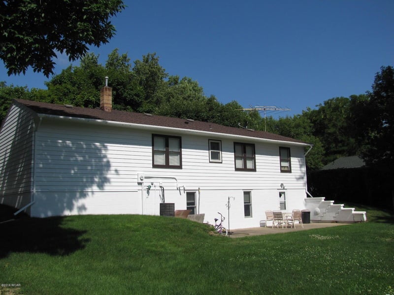 104 N Ross St, Hardwick, MN 56134