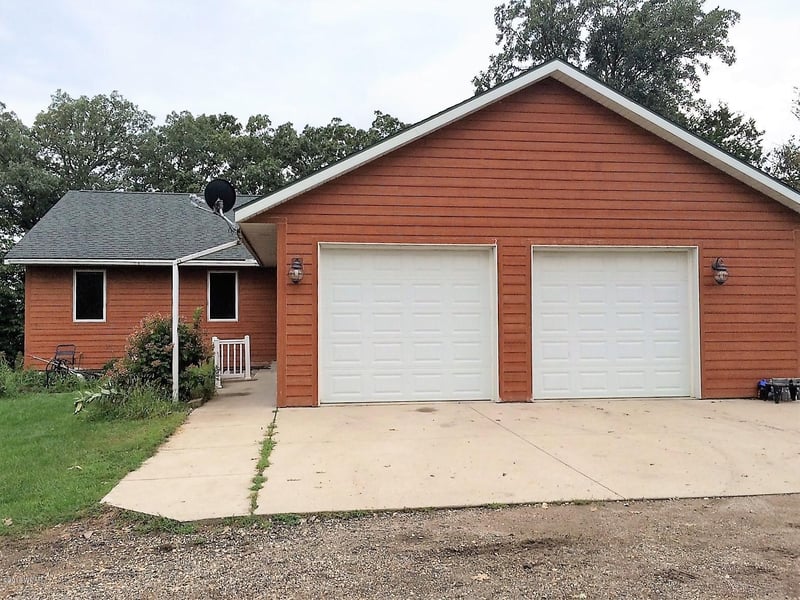 14934 195 Ave NE, Hawick, MN 56273