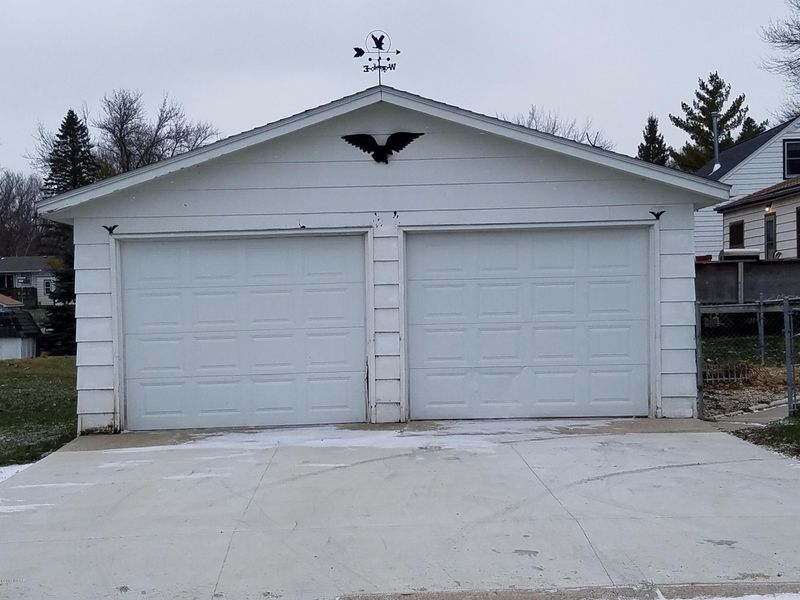 601 17th St SW, Willmar, MN 56201