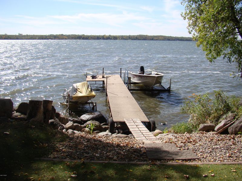 81511 Borderview Rd, Clinton, MN 56225