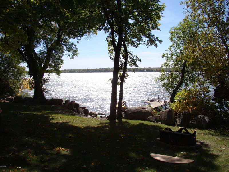 81511 Borderview Rd, Clinton, MN 56225