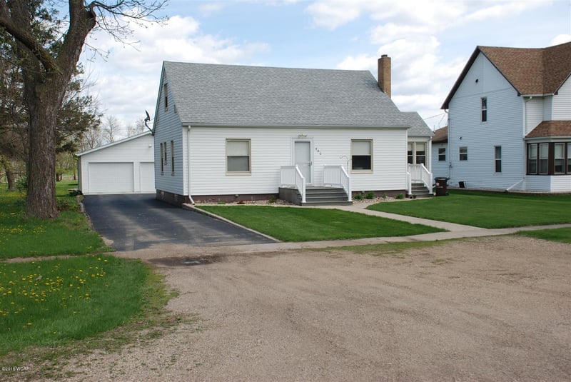 450 Main St, Iona, MN 56141