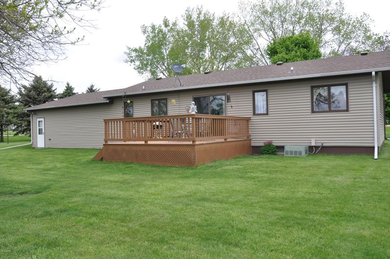 247 180th Ave, Edgerton, MN 56128