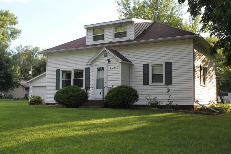 108 East Rd S, Atwater, MN 56209
