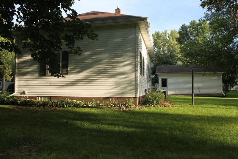 108 East Rd S, Atwater, MN 56209