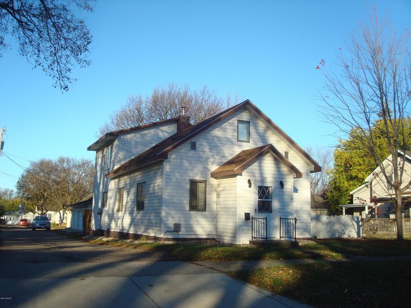 129 S Miles St, Appleton, MN 56208