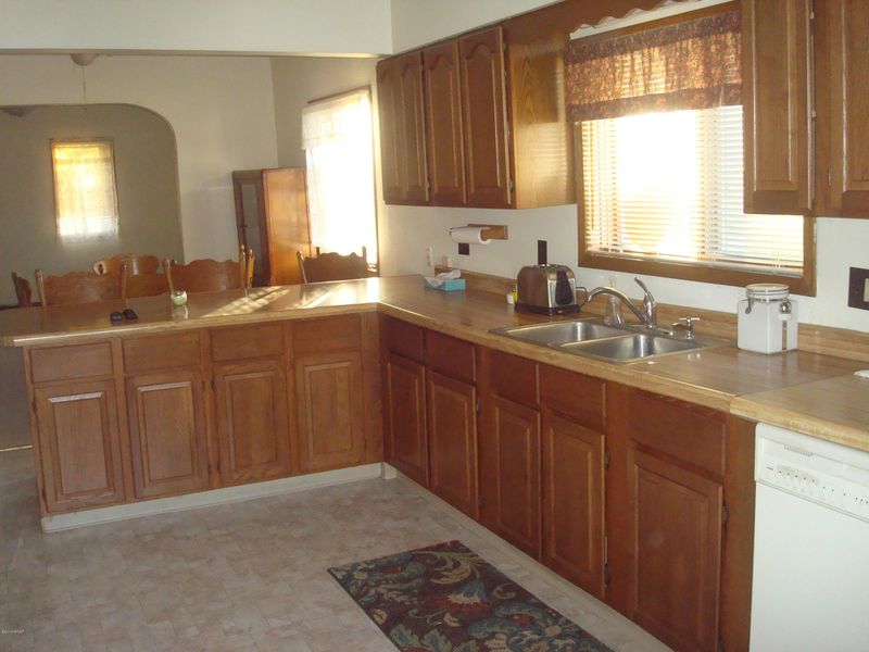 129 S Miles St, Appleton, MN 56208