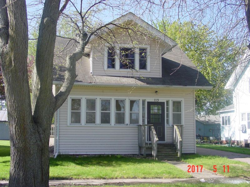 113 W 3rd St, Jasper, MN 56144