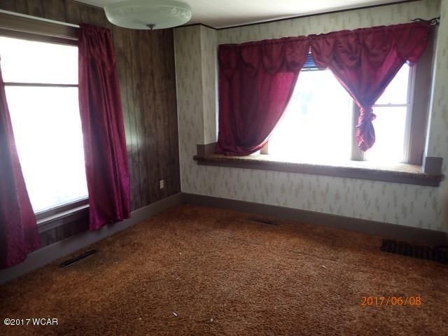 230 2nd St N, Butterfield, MN 56120