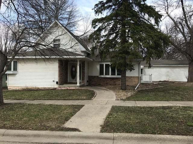 116 E 4th St, Jasper, MN 56144