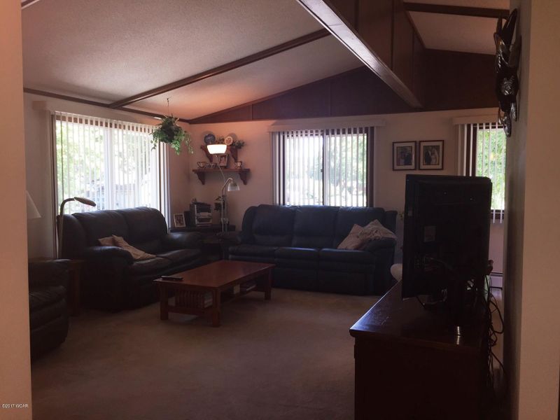 764 Summit Dr, Fairmont, MN 56031