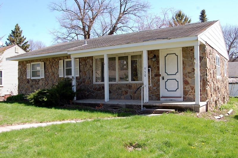 930 N 4th St, Montevideo, MN 56265
