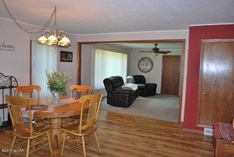 1663 70th St, Fairmont, MN 56031
