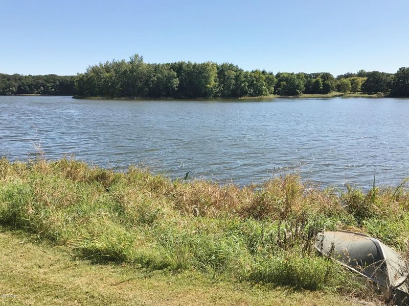 12901 10 St NE, Spicer, MN 56288