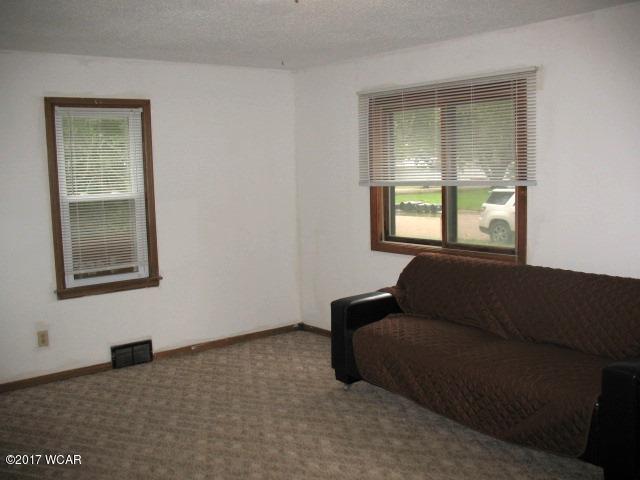 331 Oak St, Clements, MN 56224
