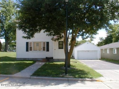 96 7th St SW, Wells, MN 56097