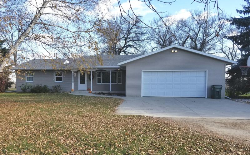 627 Co Rd 9 SE, Willmar, MN 56201