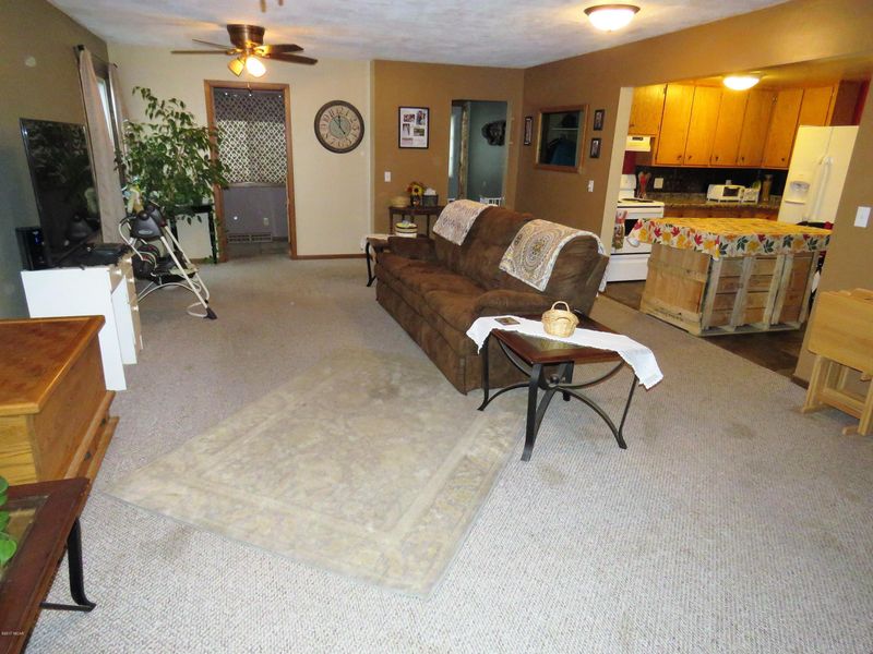 820 SE 4th St SE, Pipestone, MN 56164