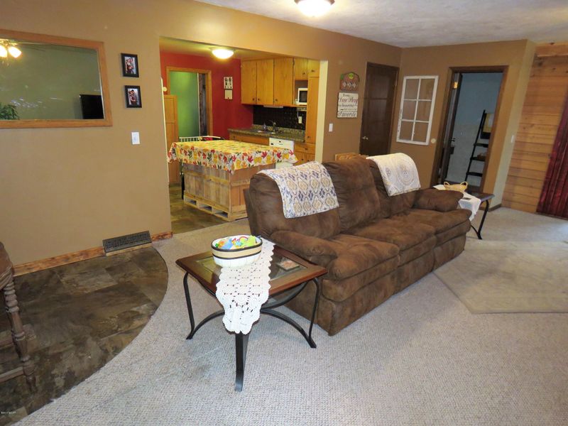 820 SE 4th St SE, Pipestone, MN 56164
