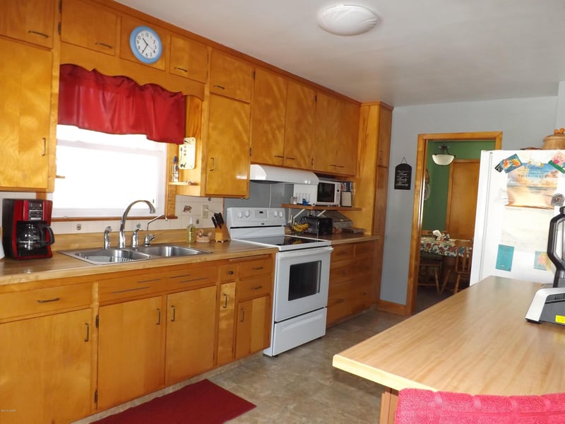 304 N 3rd St, Milan, MN 56262