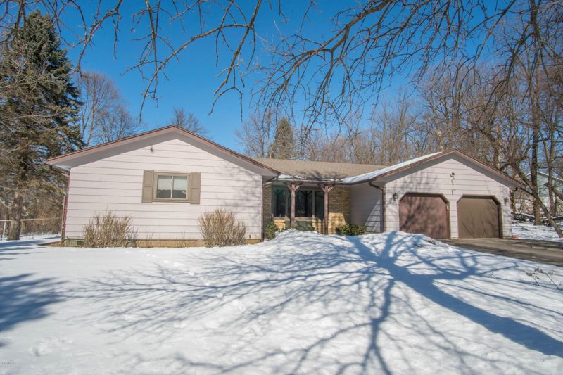 4460 23rd St NW, Willmar, MN 56201