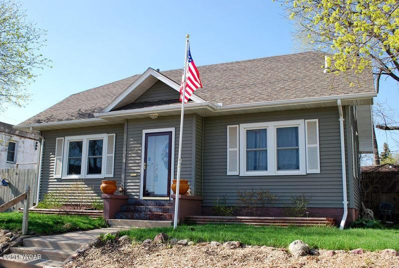 117 E 4th St, Fairmont, MN 56031