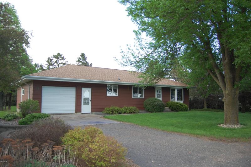 35802 840th St, Okabena, MN 56161