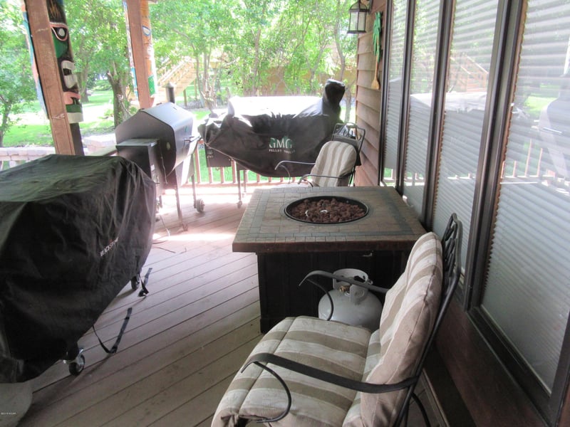 62 Pioneer Trl, Garvin, MN 56132