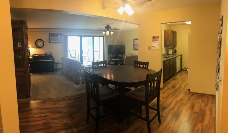 151 Lake Ave N #204b, Spicer, MN 56288