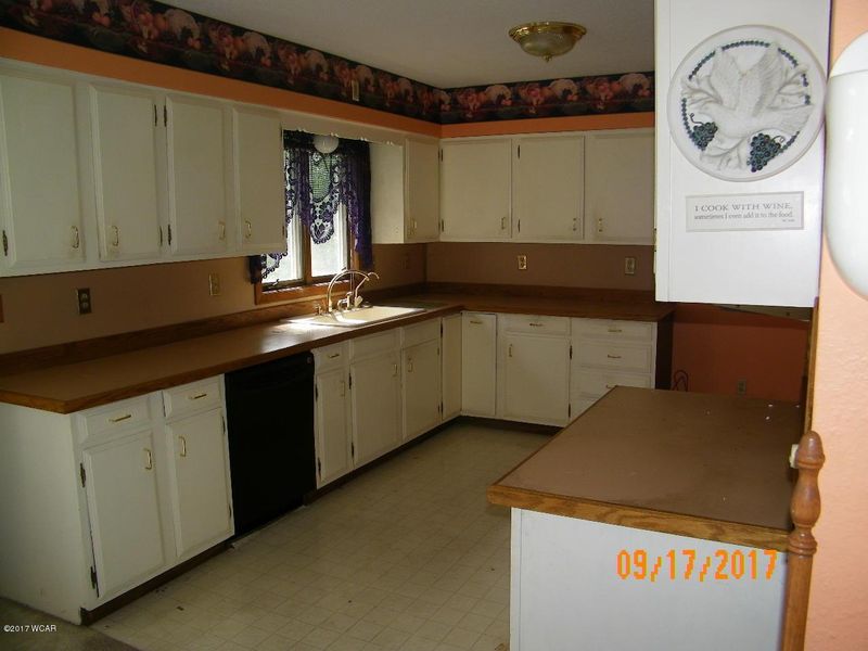 930 Spruce St, Fairmont, MN 56031