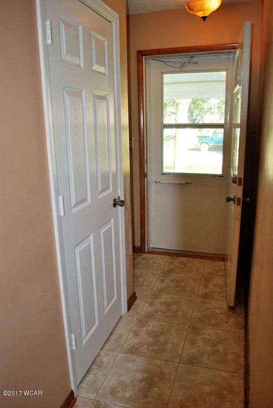 922 S Orient St, Fairmont, MN 56031