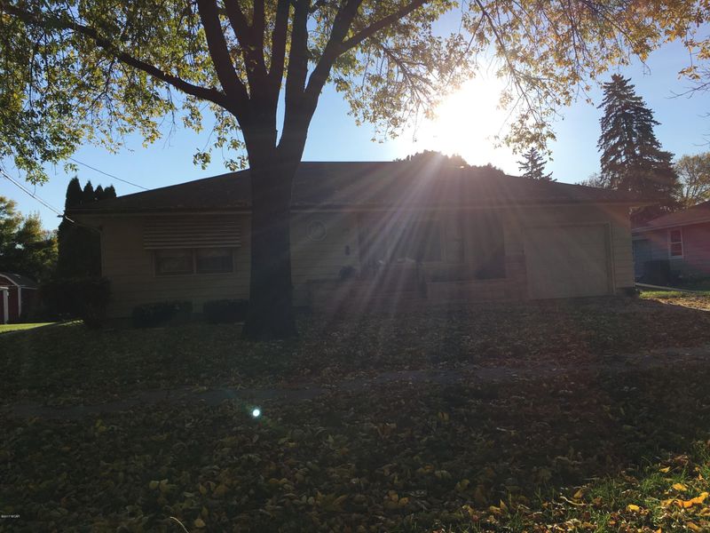 513 S Orient St, Fairmont, MN 56031