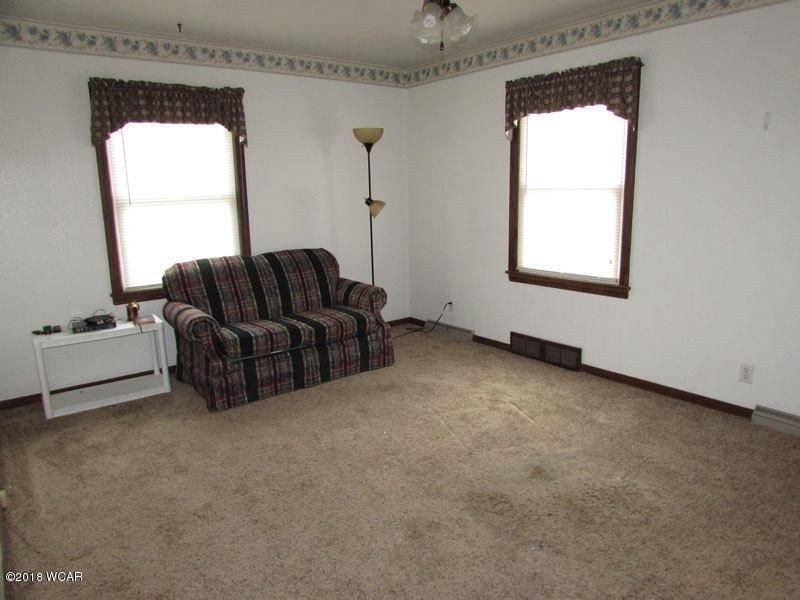 1018 N Orient St, Fairmont, MN 56031