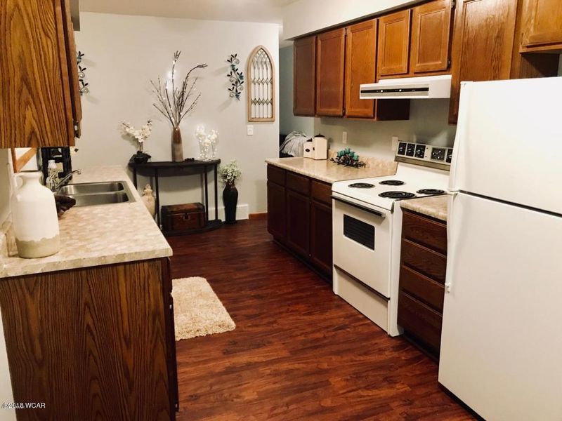 414 Eastern Ave S, Brooten, MN 56316