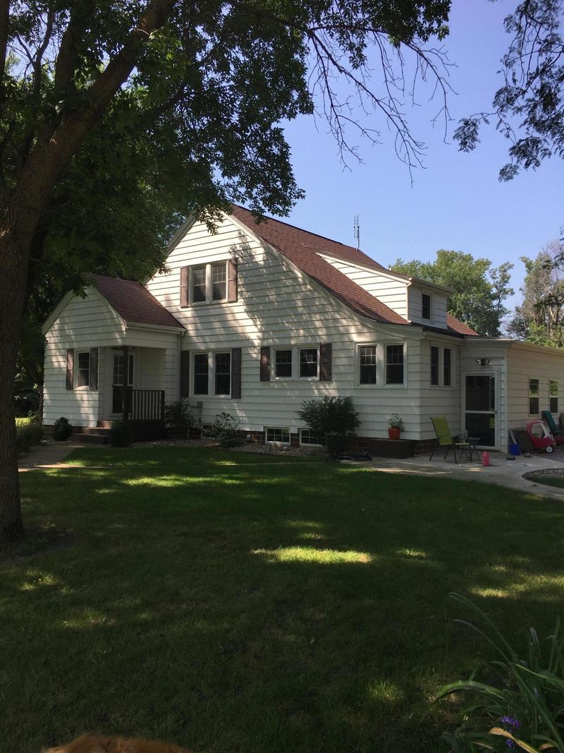 82880 580th Ave, Jackson, MN 56143