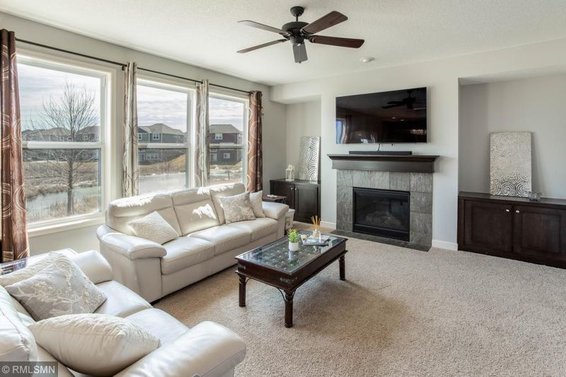 3266 Butternut Dr, Medina, MN 55340