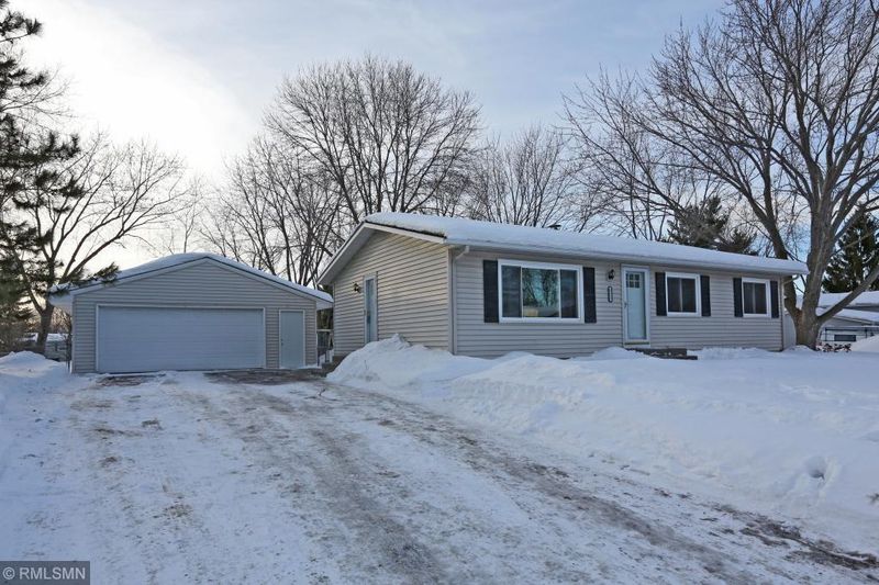 8213 Cloman Ave, Inver Grove Heights, MN 55076