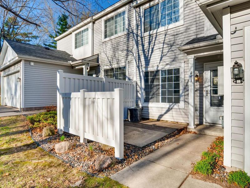 463 Leeward Trl #183, Woodbury, MN 55129