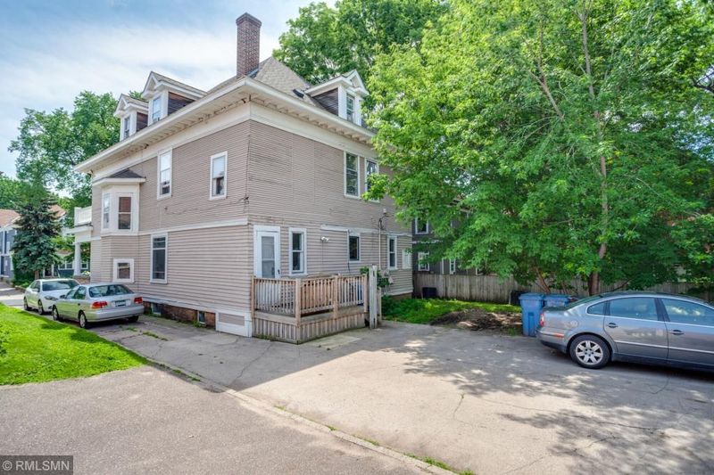 2110 Bryant Ave S, Minneapolis, MN 55405