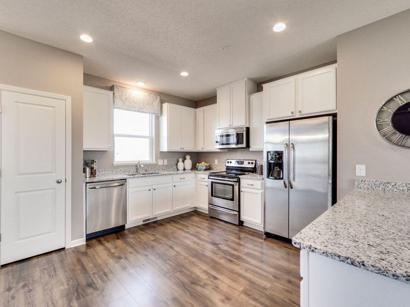 9630 Olive Ln N, Maple Grove, MN 55311